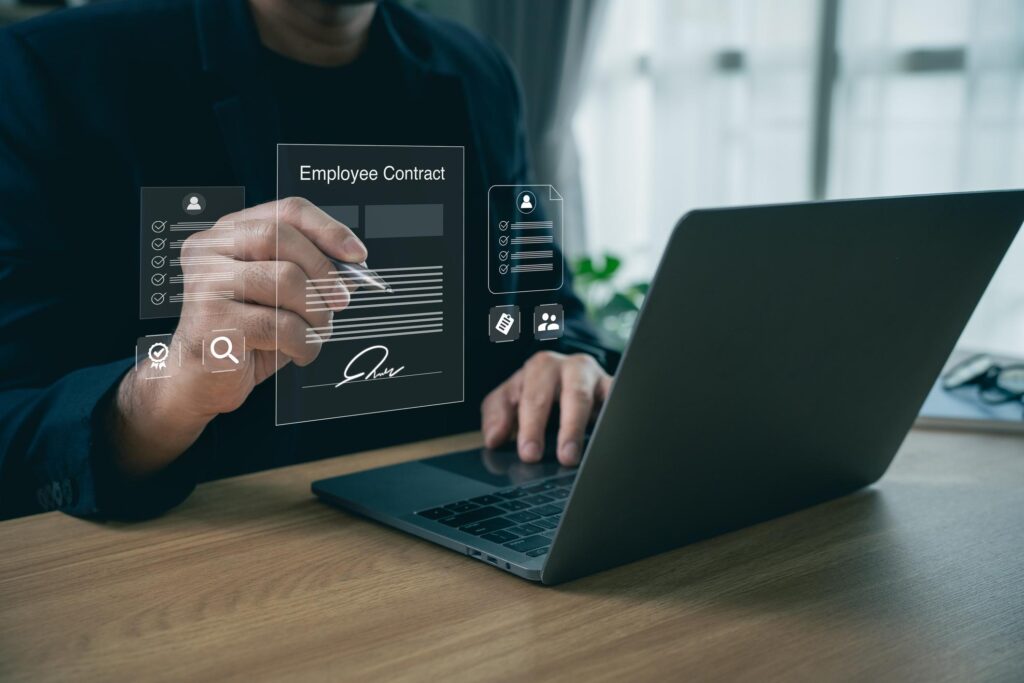Instaurazione del rapporto di lavoro e consegna dei relativi documenti: l’intervento del MLPS